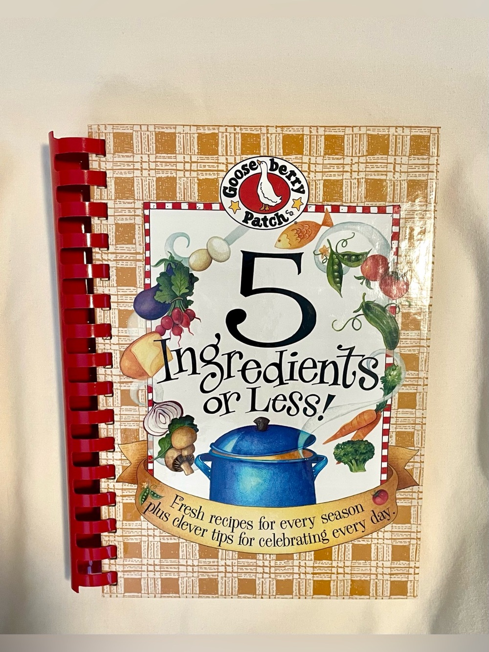2005 Gooseberry Patch “5 Ingredients Or Less” Cookbook-Spiral Bound-Easy Prep